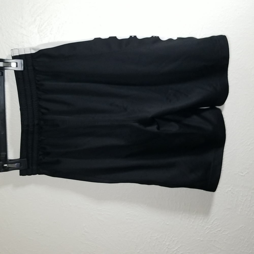 Nike Dri-Fit Boy's Basketball Shorts Black & White Size L with drawstring - Picture 6 of 16